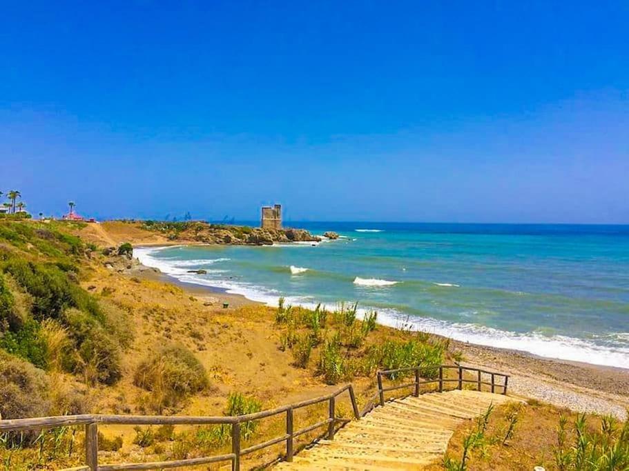Marina De Casares Beach House San Luis de Sabinillas Dış mekan fotoğraf